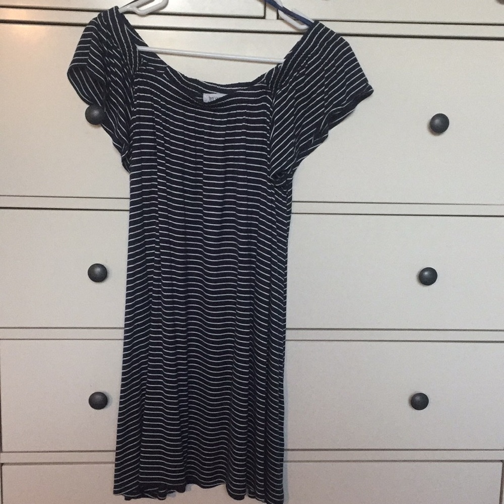 Off-the-shoulder summer dress